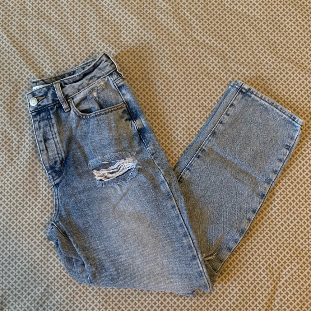 pacsun high-waist button up ripped mom jeans